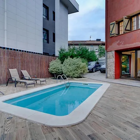 Oasis By Sanse Holidays * San Sebastián
